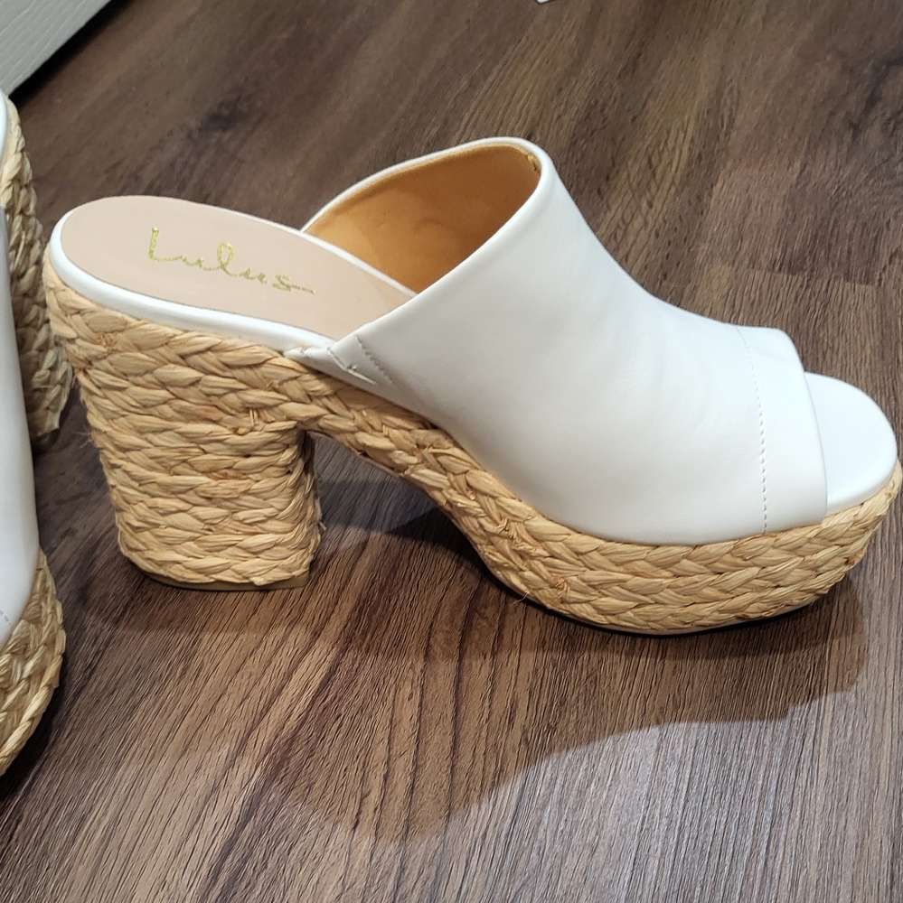 Lulus block heal shoe